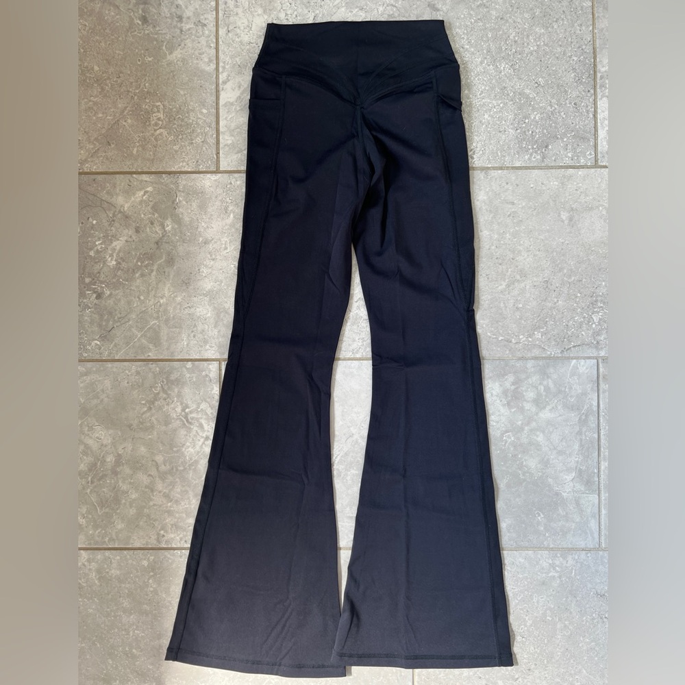 Voyjoy Flare Leggings with Pockets size adult medium